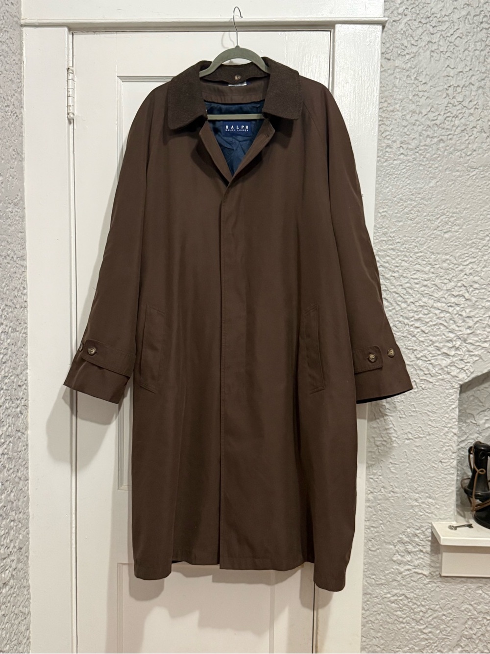 Vintage Ralph Lauren Brown Men’s Trench Coat with Blue Lining (Missing belt)